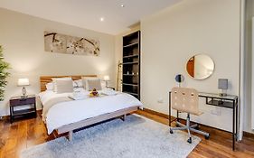 Entire Family Home - 2Bd2Bth Central Earl'S Court