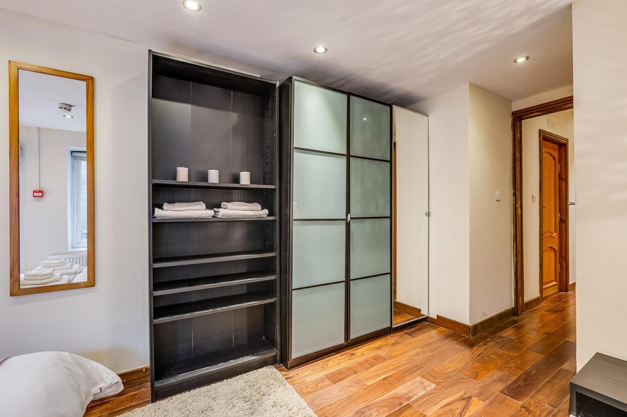 Entire Family Home - 2Bd2Bth Central Earl'S Court Londres Extérieur photo